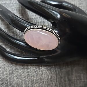 Gorgeous ring